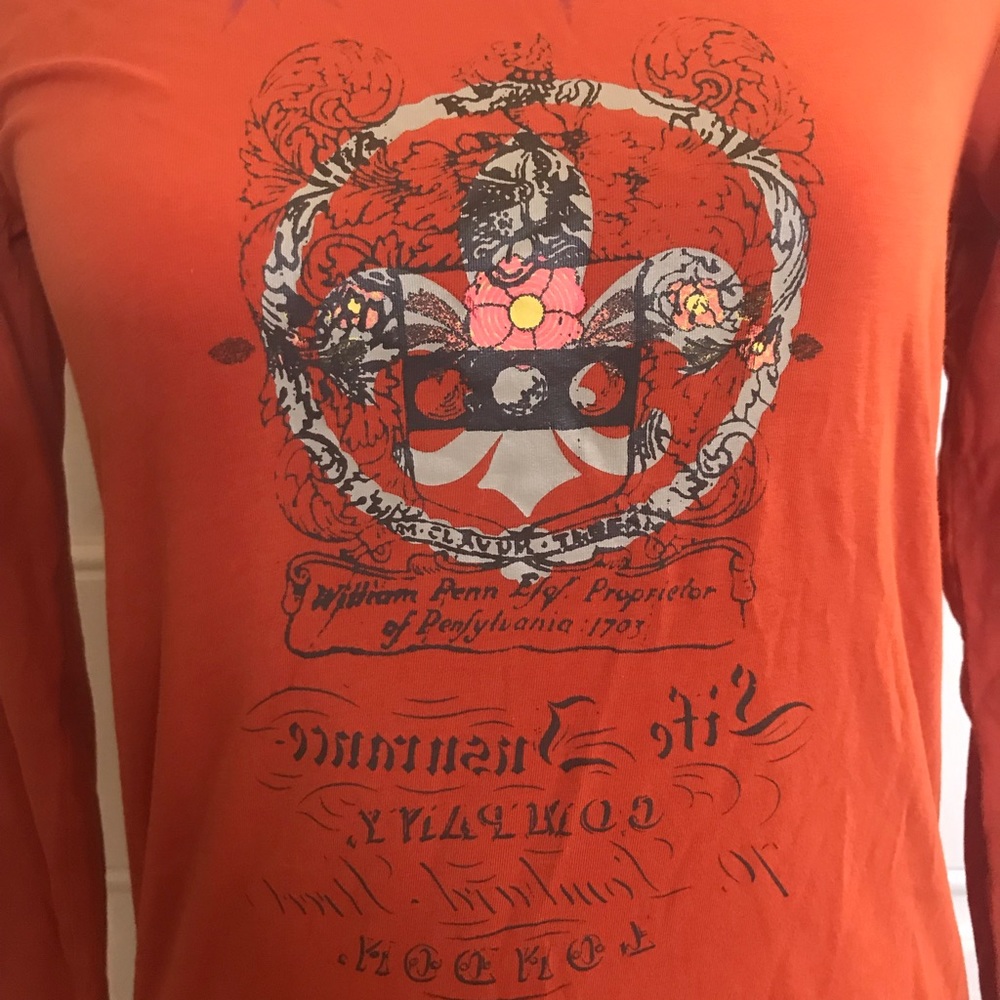 Women’s shirt
